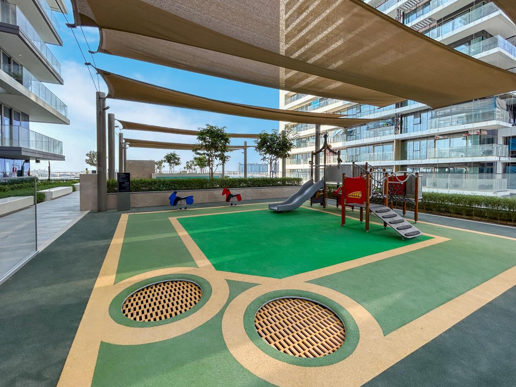 Exclusive 1br With Private Access *