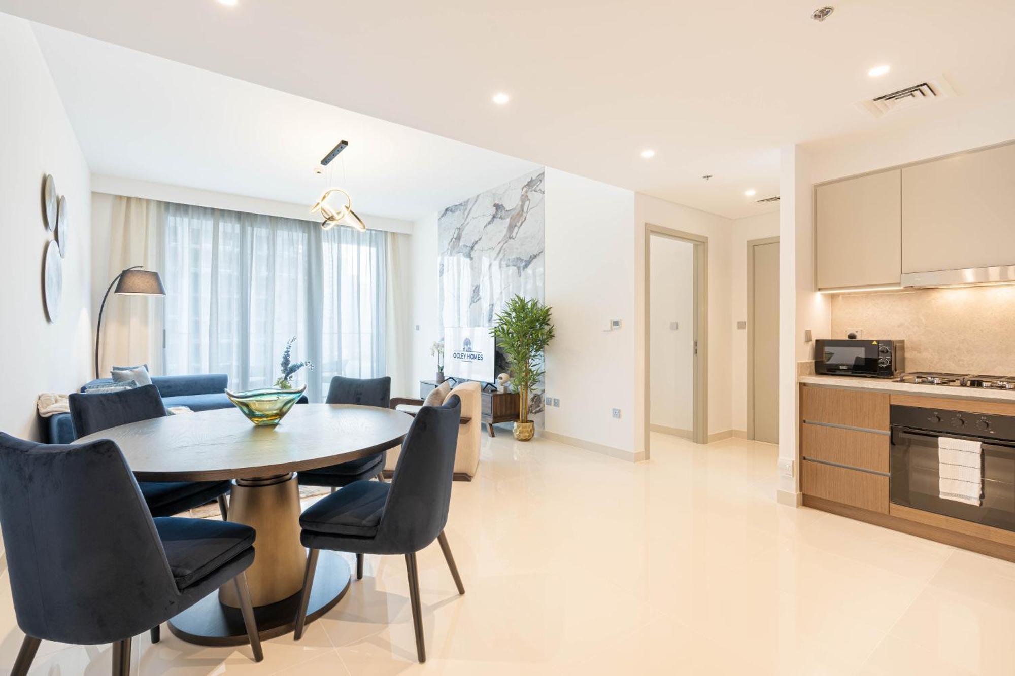 Exclusive 1br With Private Access Apartment